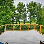 Secluded Ithaca Home With Hot Tub About 5 Mi To Cornell!