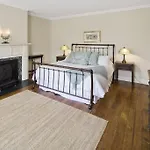 Historic Dewitt Park House With Yard In Downtown