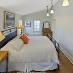 Historic Apartment In Downtown Ithaca