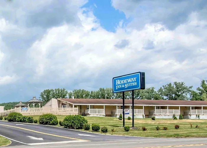 Rodeway Inn & Suites