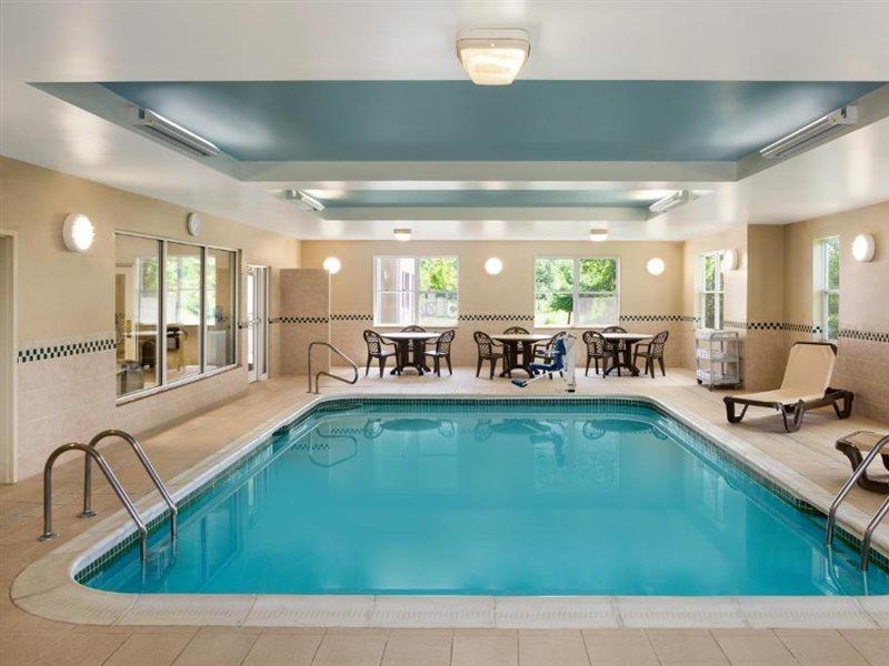 Hotel Country & By Radisson, Ithaca, Ny Ithaca