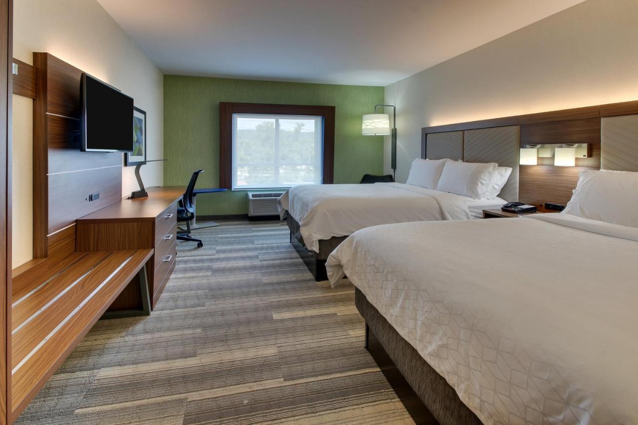 Hotel Express & By Ihg 3*