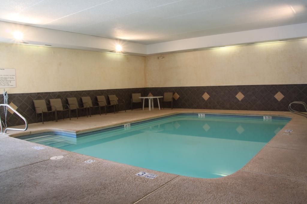 Clarion - Airport Hotel