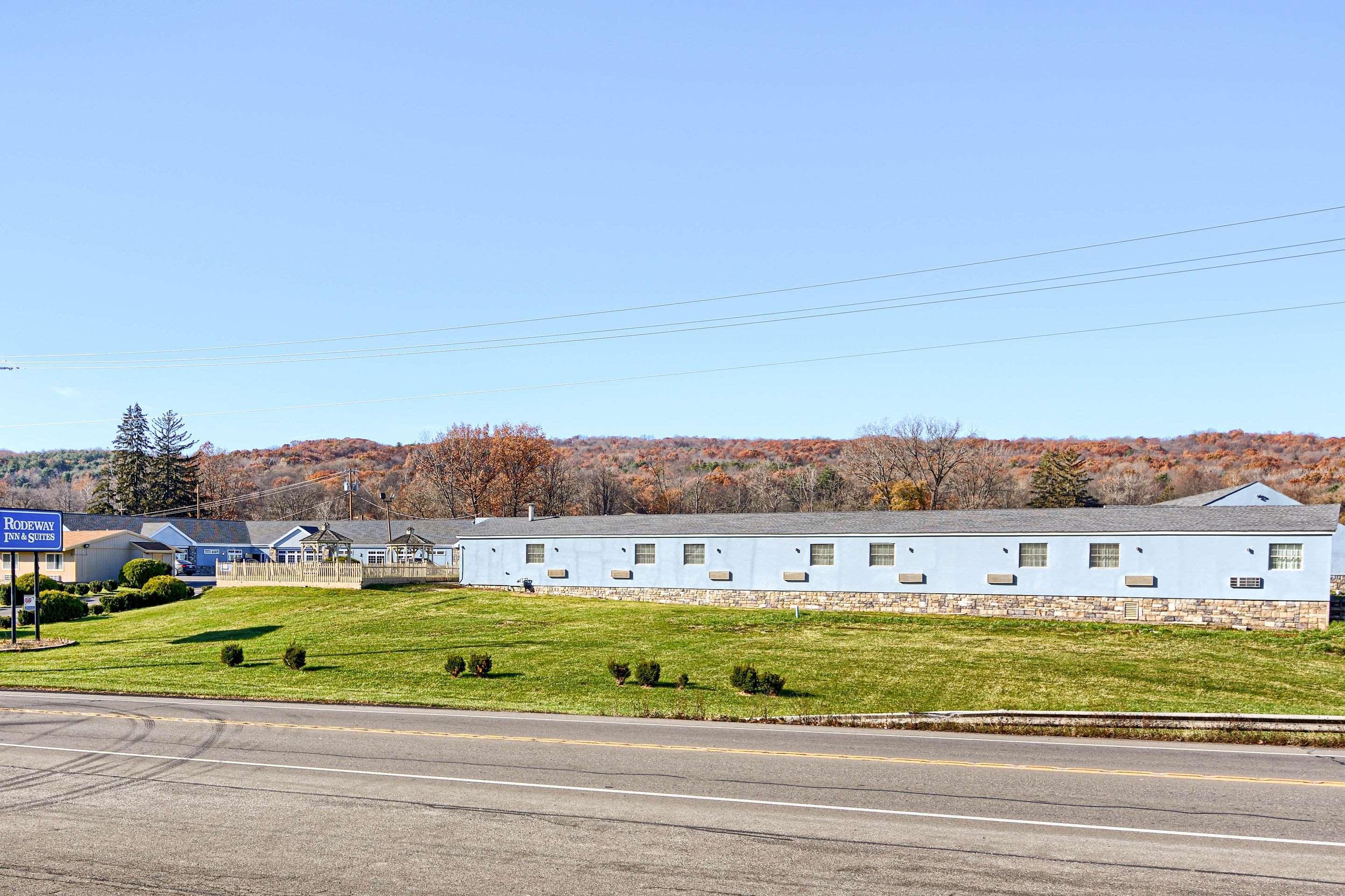 Rodeway & 2* Ithaca