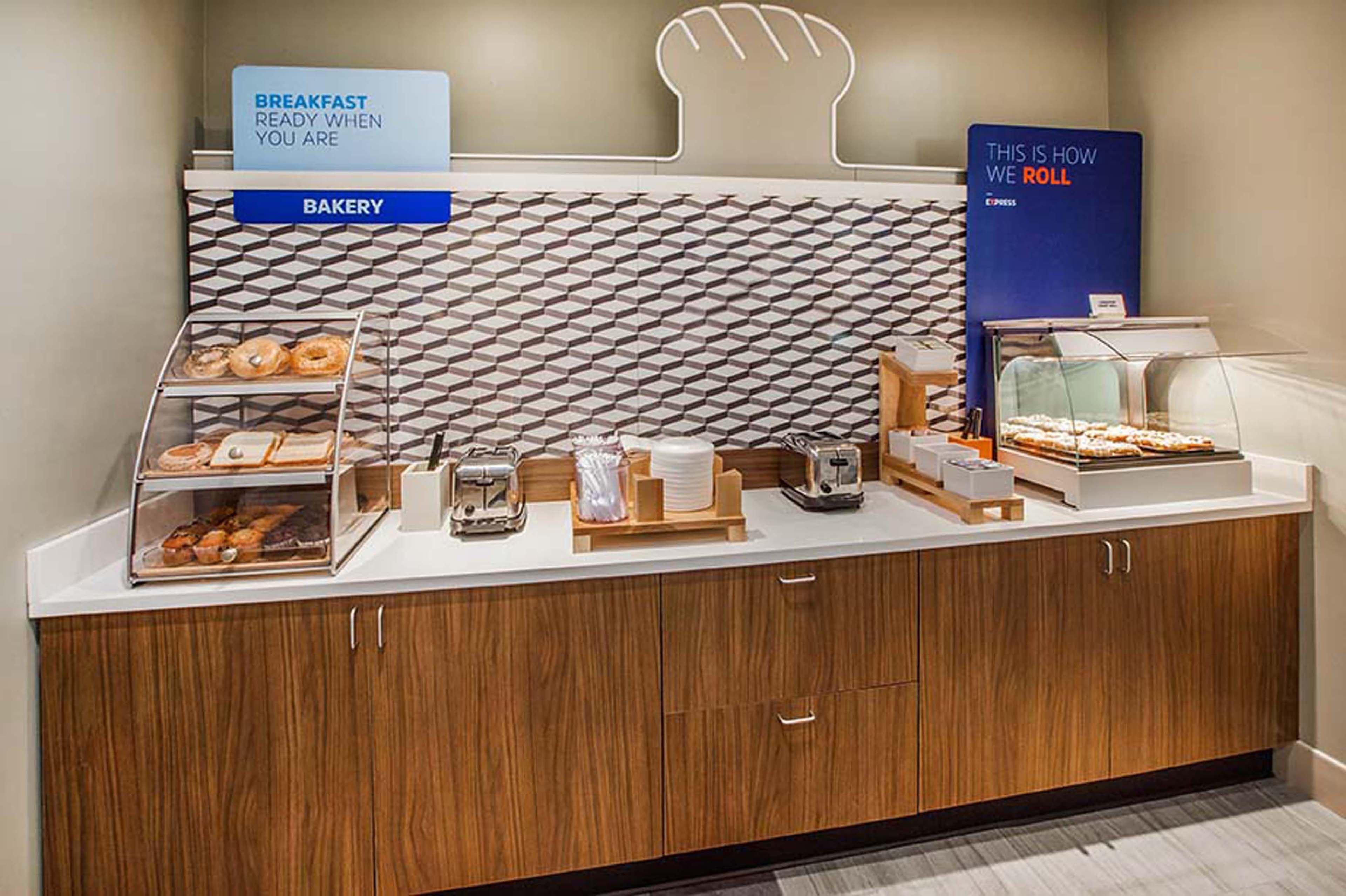 Express & By Ihg Hotel Ithaca