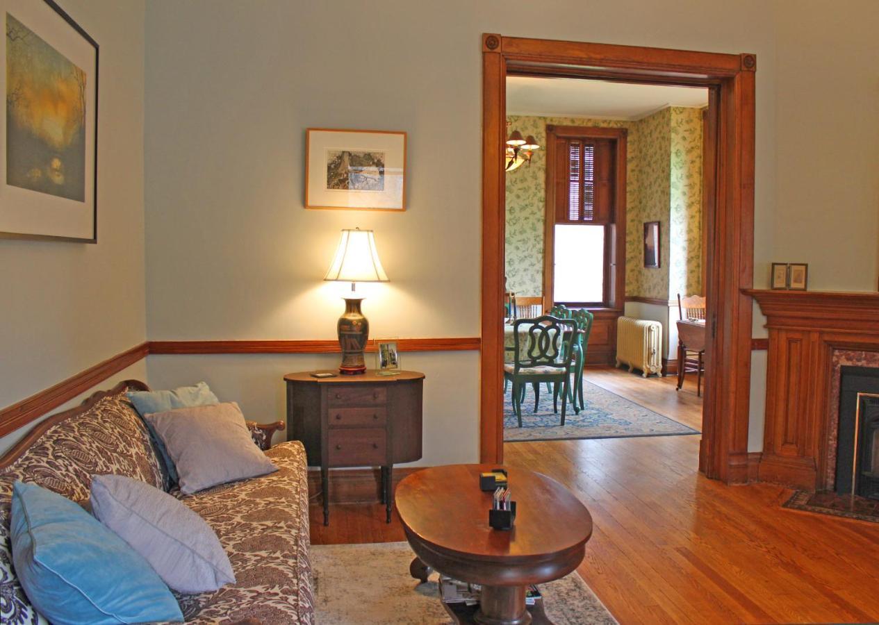 William Henry Miller Bed & Breakfast