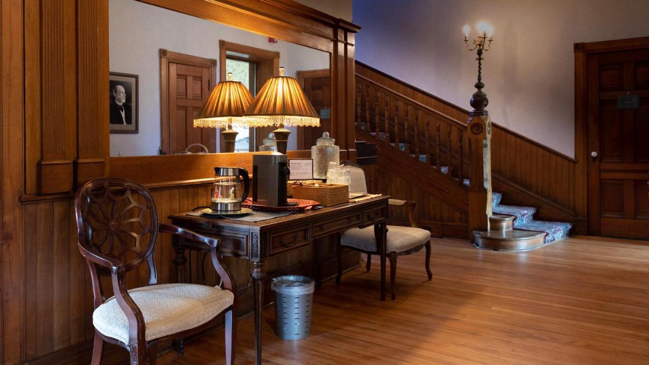 William Henry Miller 4* Ithaca
