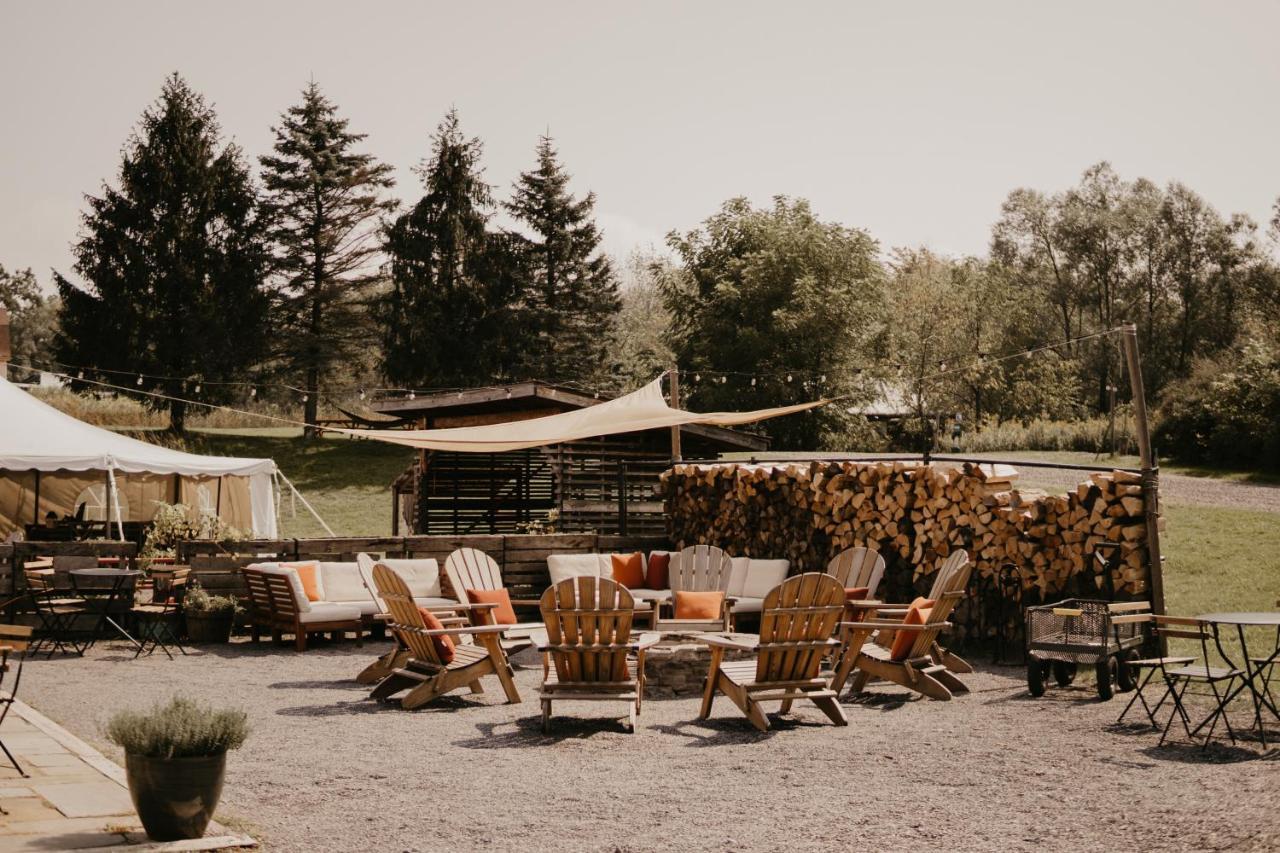 Firelight Camps 2* Ithaca