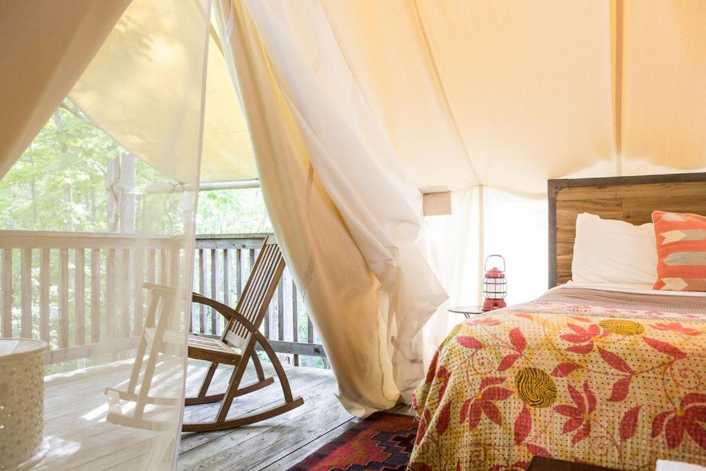 Luxury tent Firelight Camps