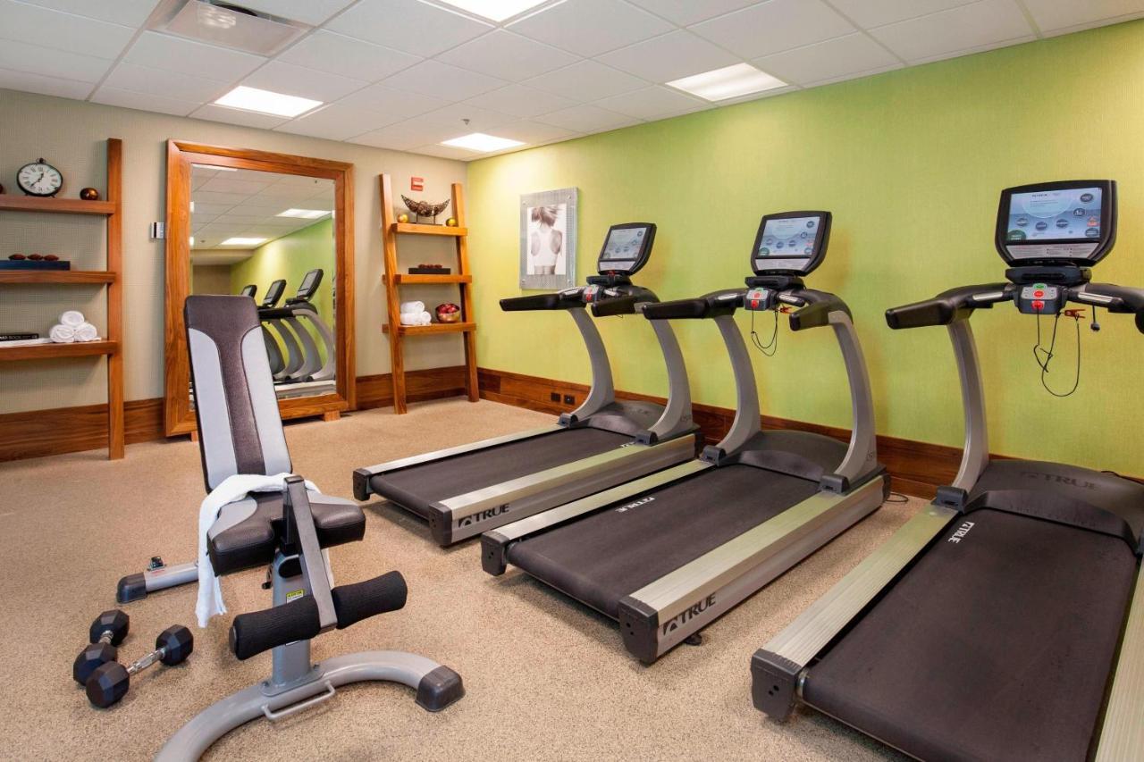 Courtyard By Marriott Airport/university Hotel 3*