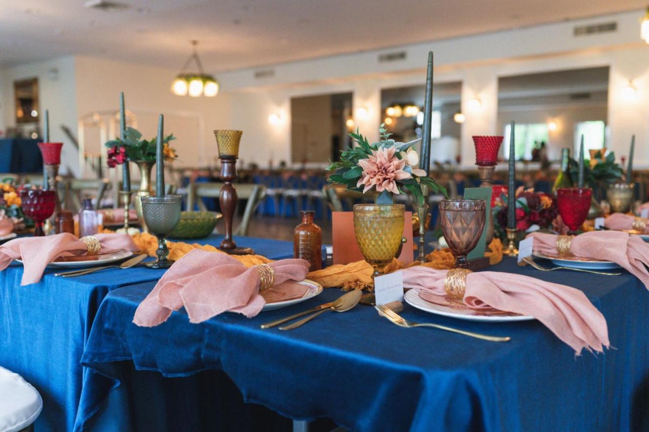 La Tourelle & Hotel Ithaca