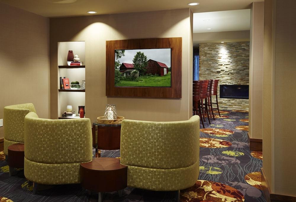Hotel Courtyard By Marriott Airport/university Ithaca