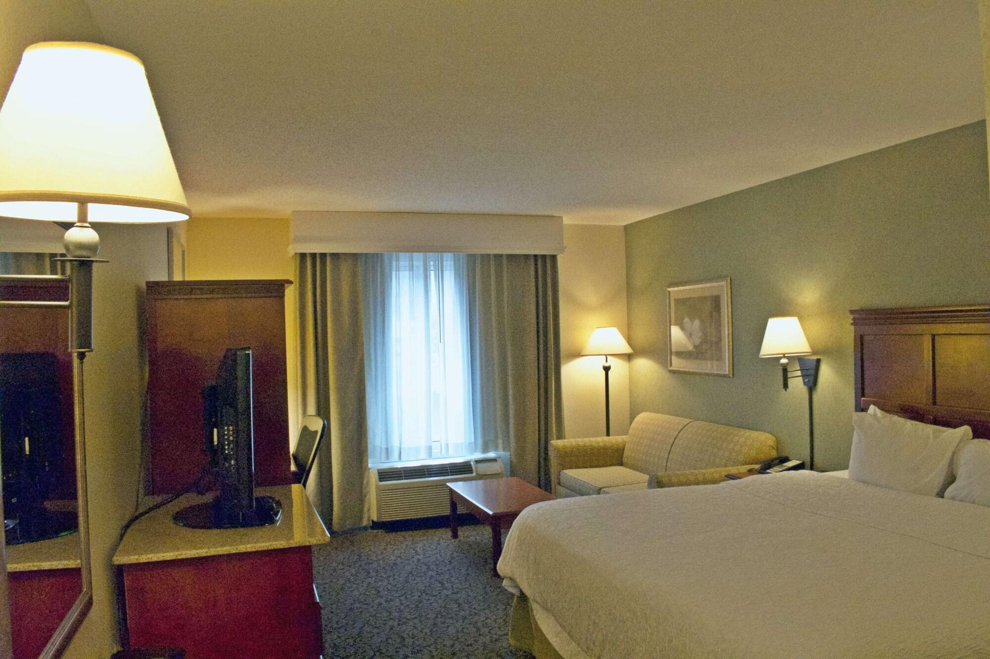 Hampton Hotel