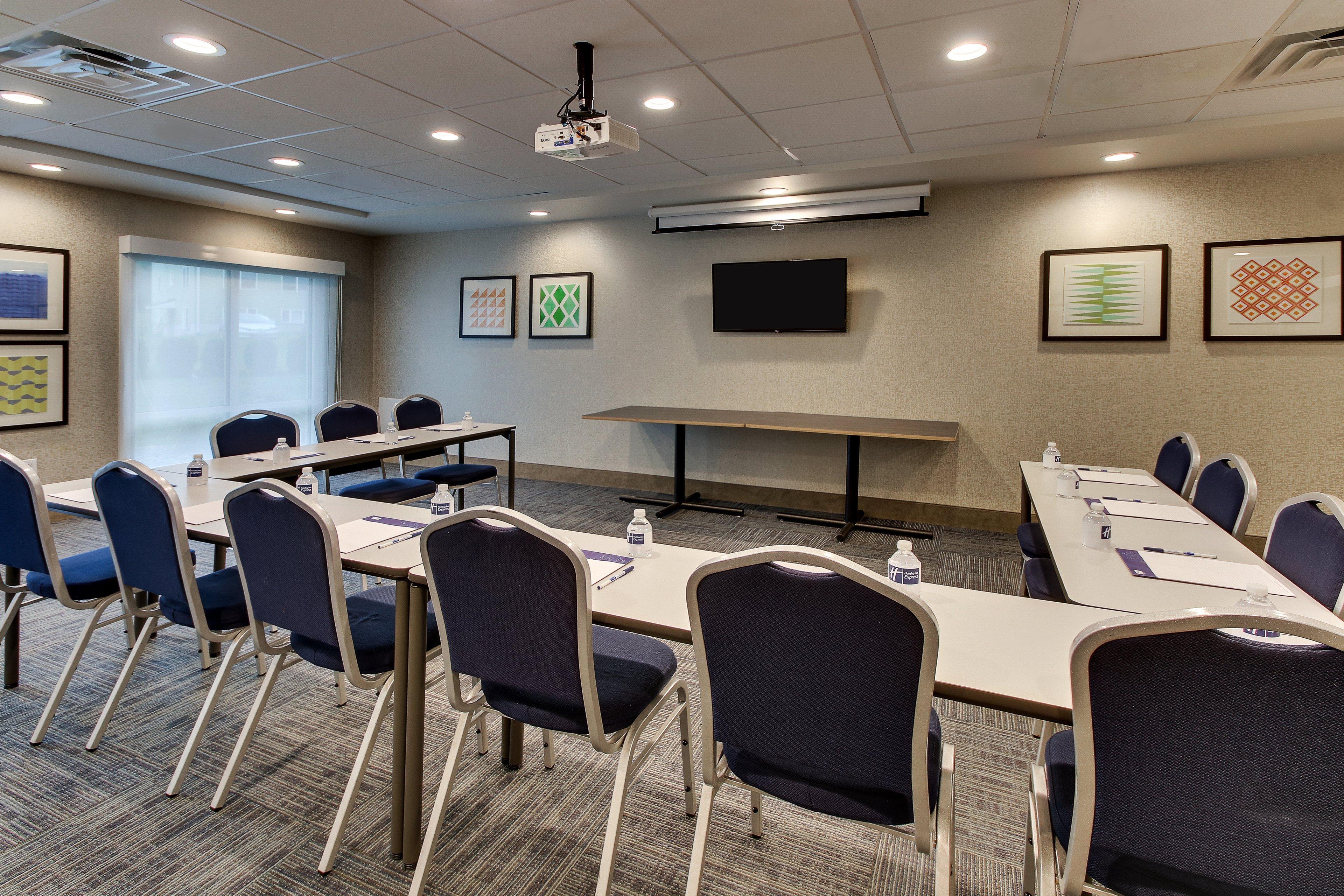 Hotel Express & By Ihg Ithaca