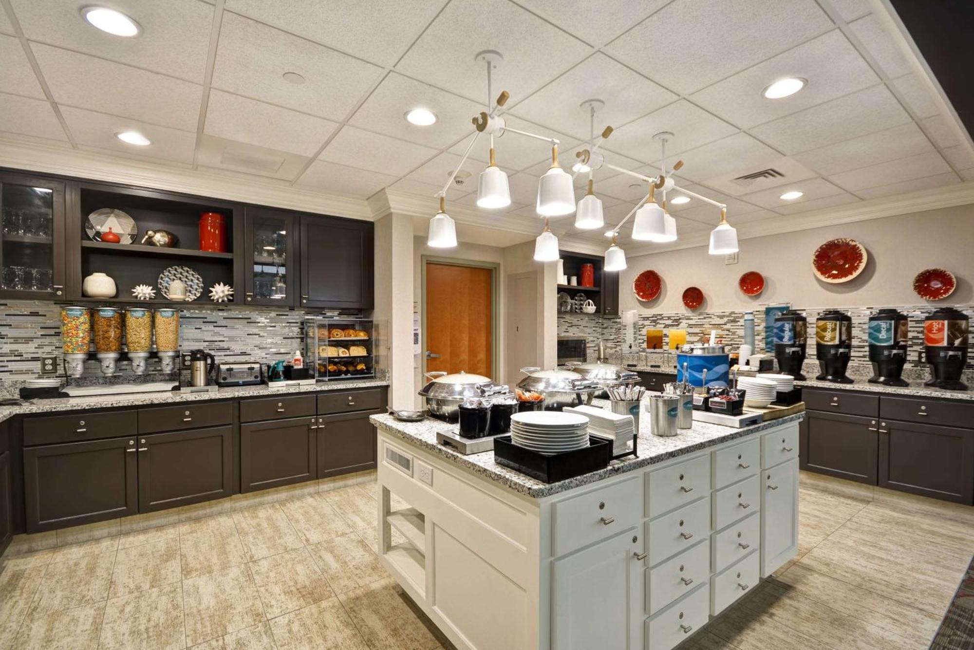 The Homewood By Hilton Hotel 3*