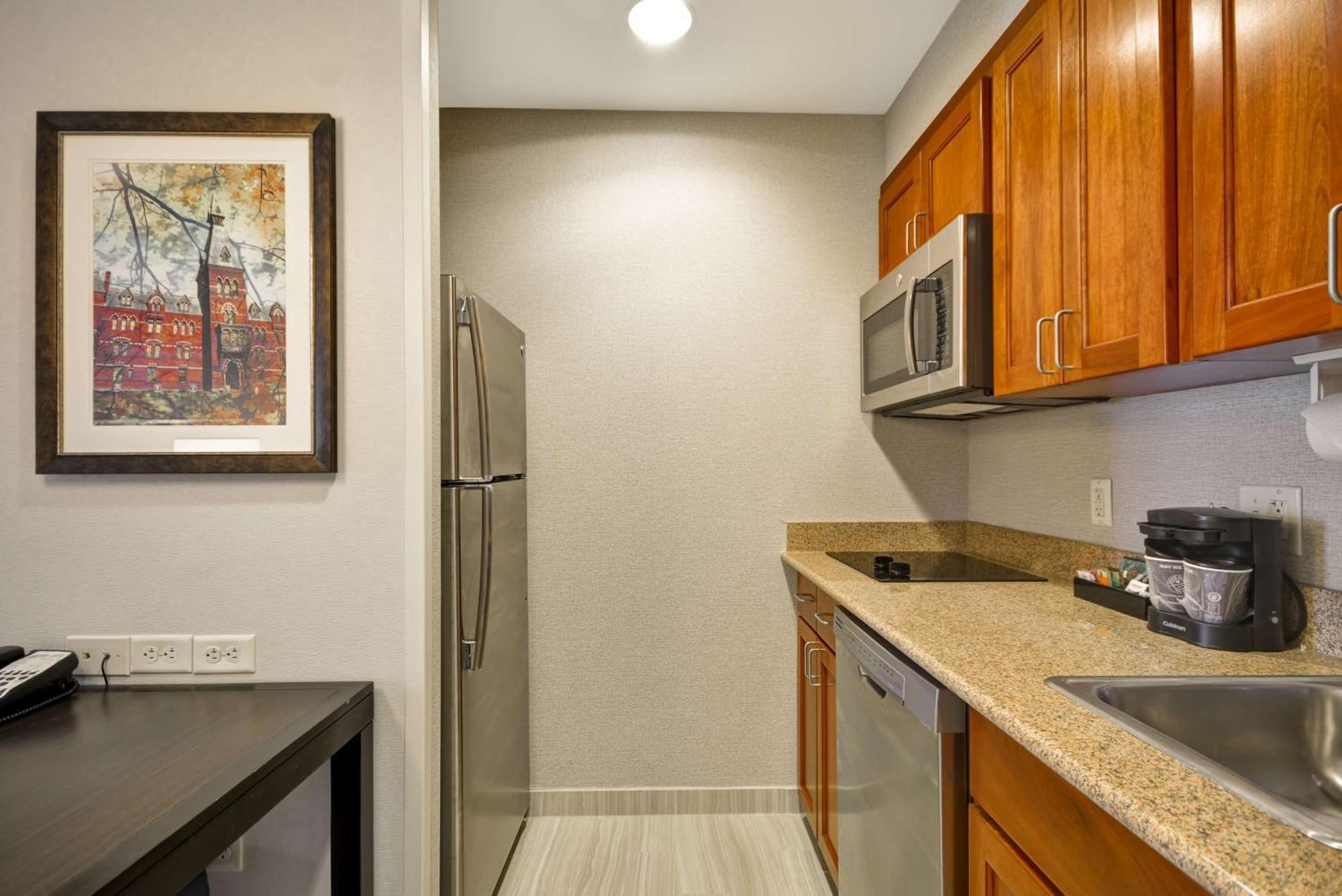Hotel The Homewood By Hilton 3*