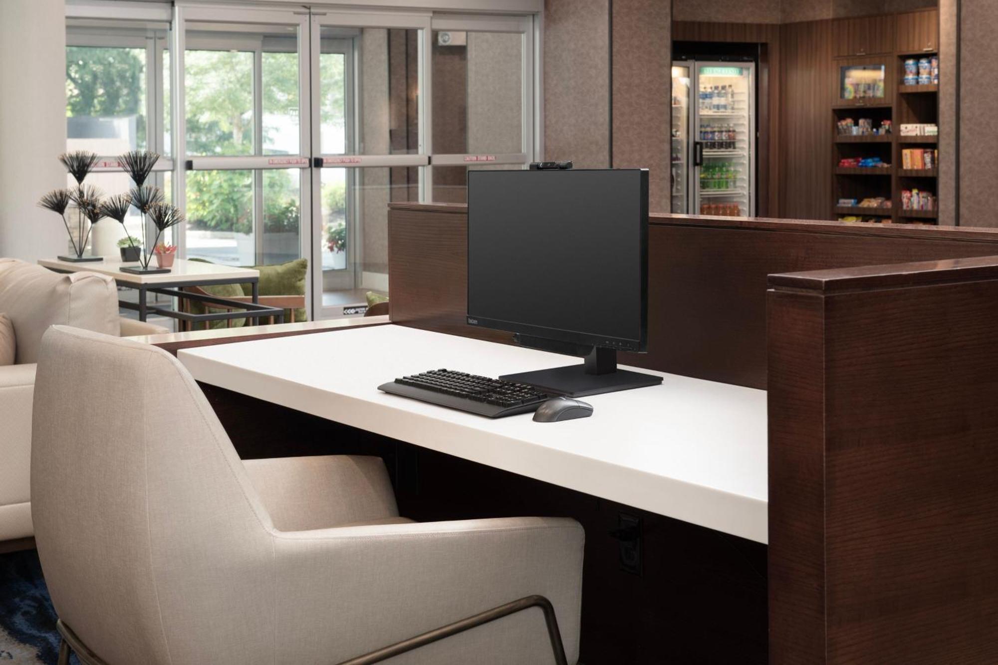 Fairfield & By Marriott Hotel 3*