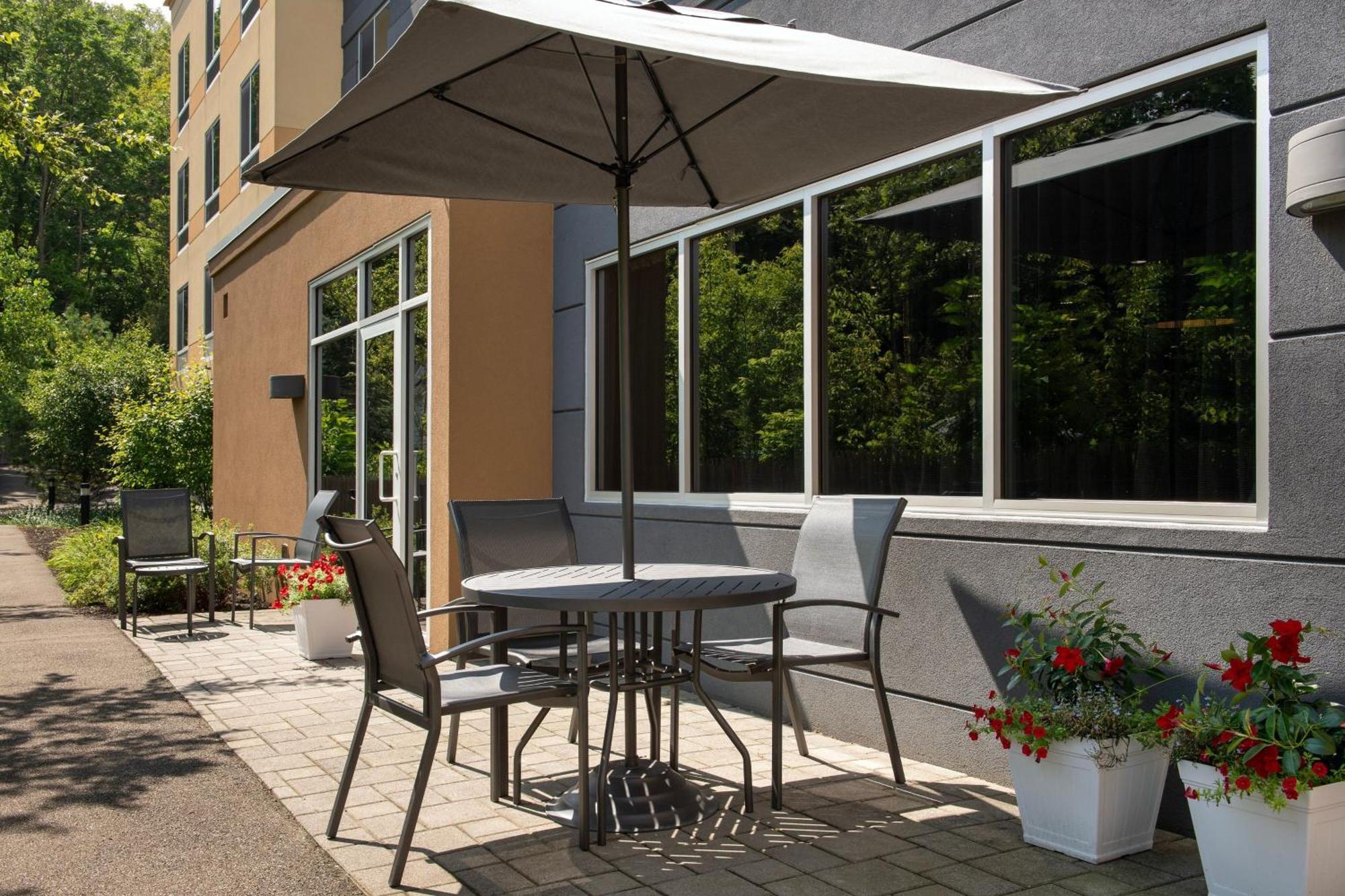 Hotel Fairfield & By Marriott Ithaca