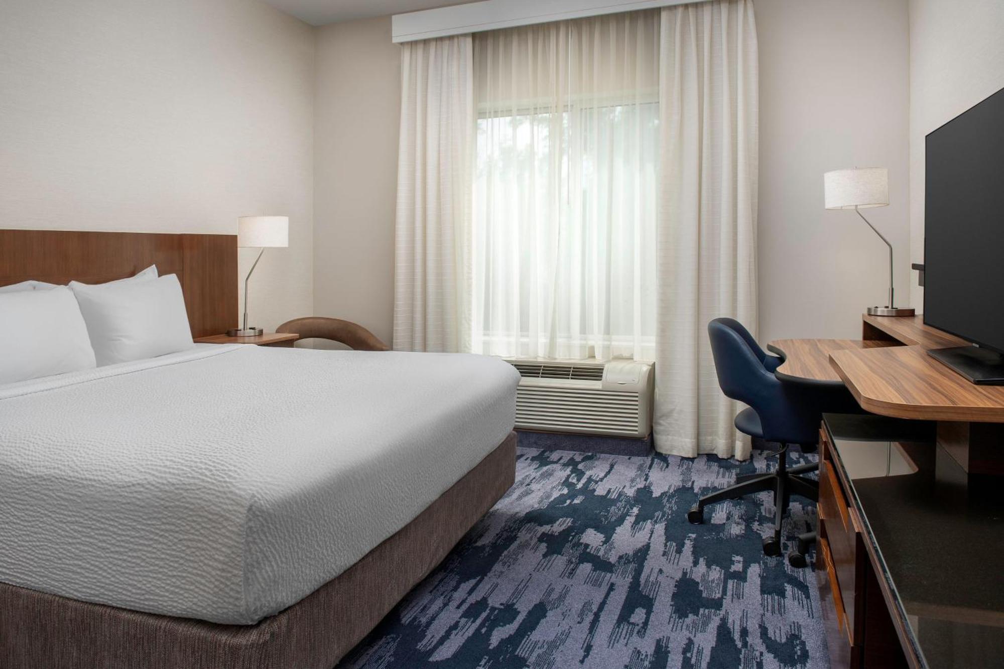 Fairfield & By Marriott Hotel