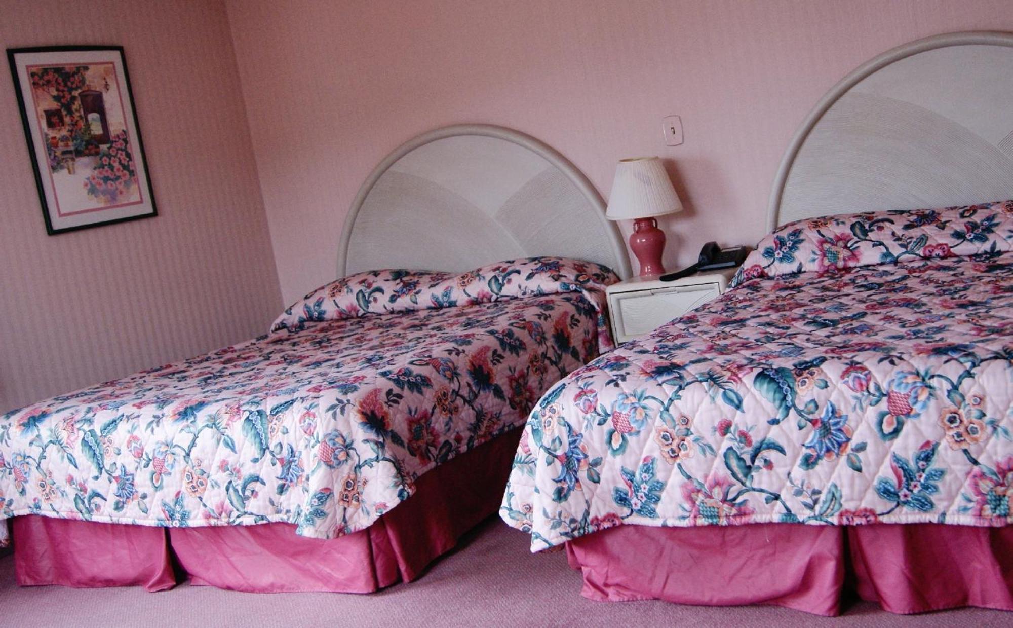 Meadow Court - Motel