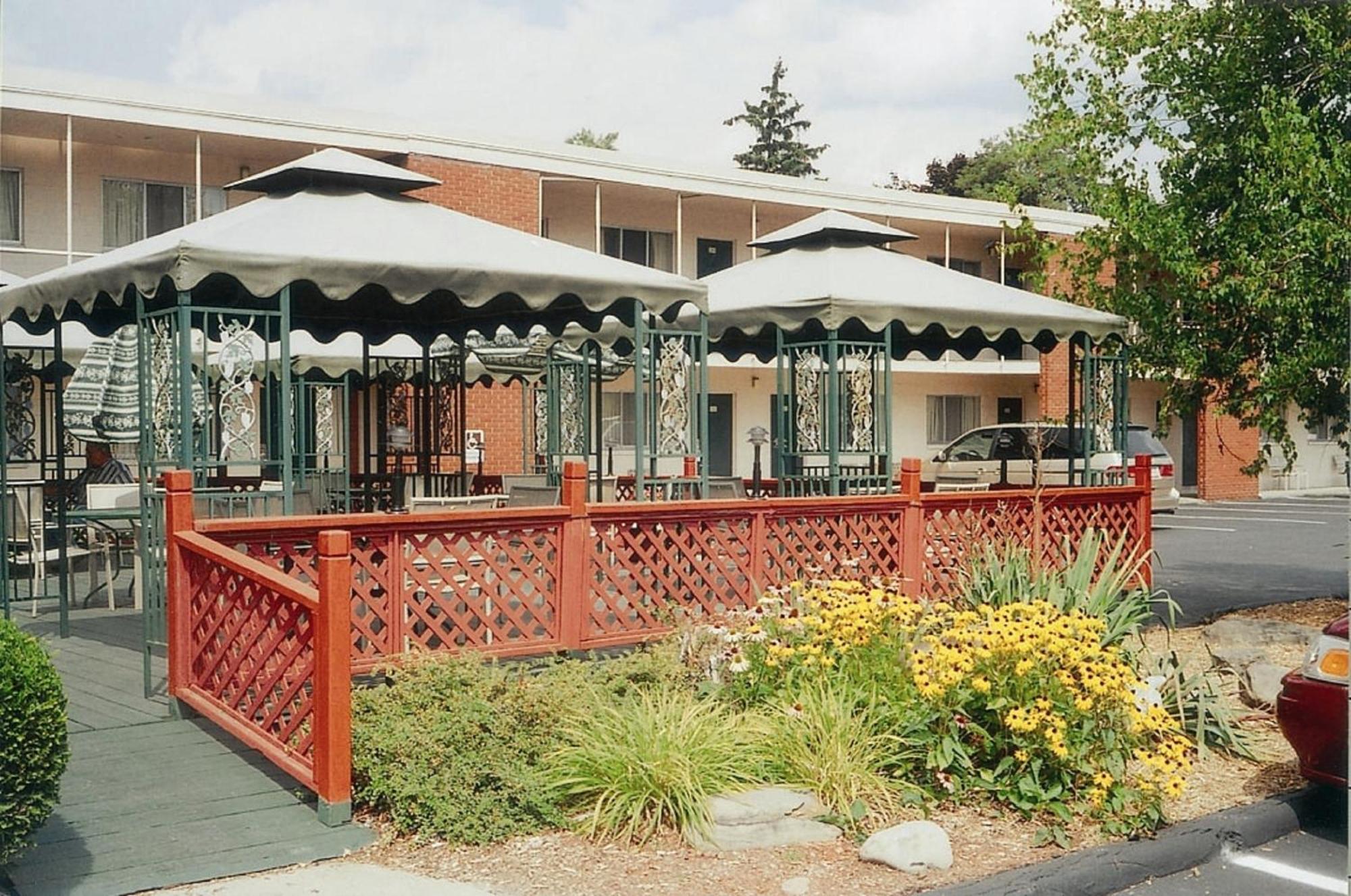 Motel Meadow Court - 2*