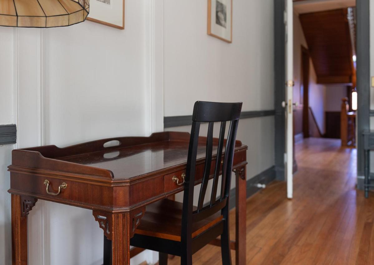 Bed & Breakfast William Henry Miller