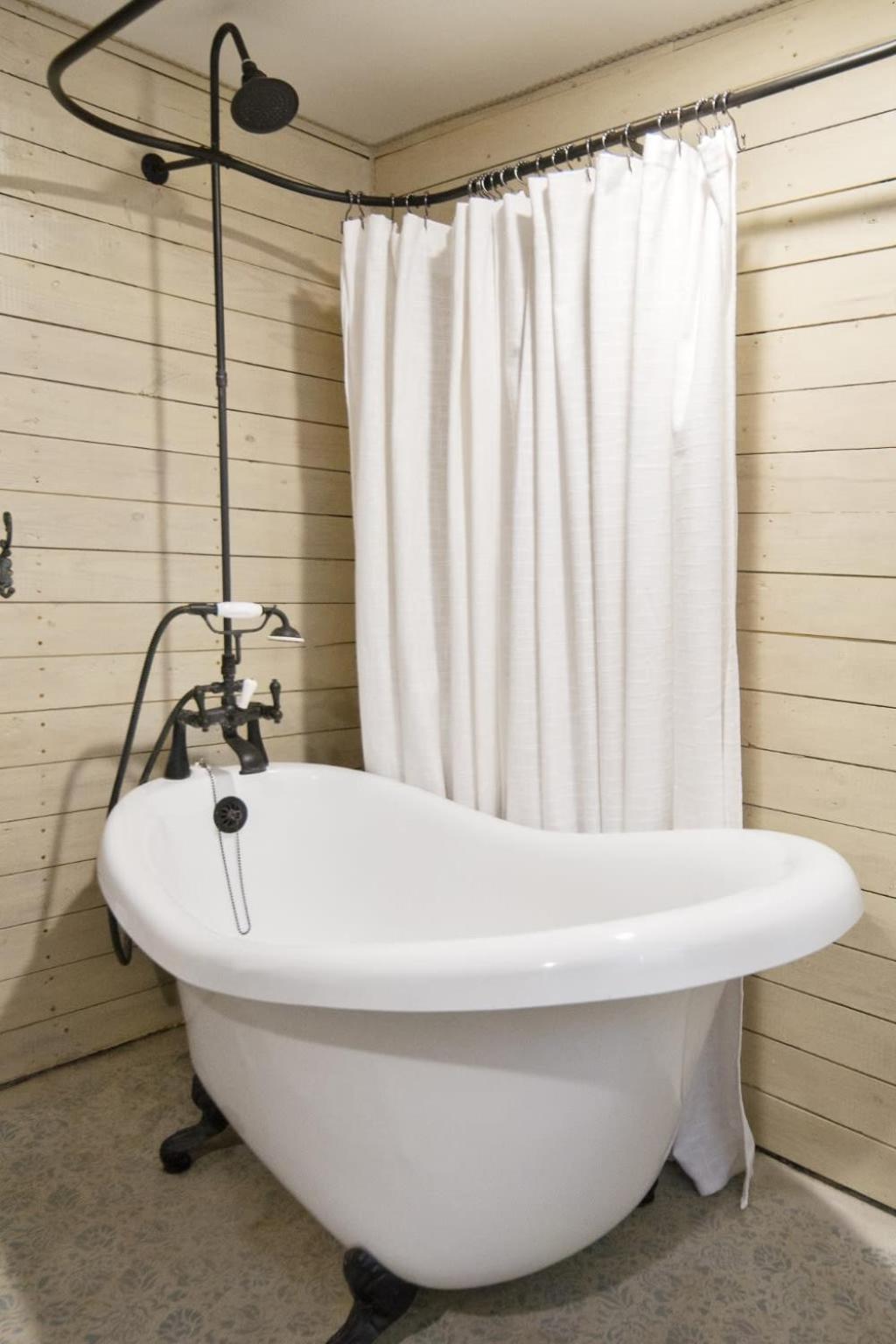 Apartment Charming In Historic Downtown