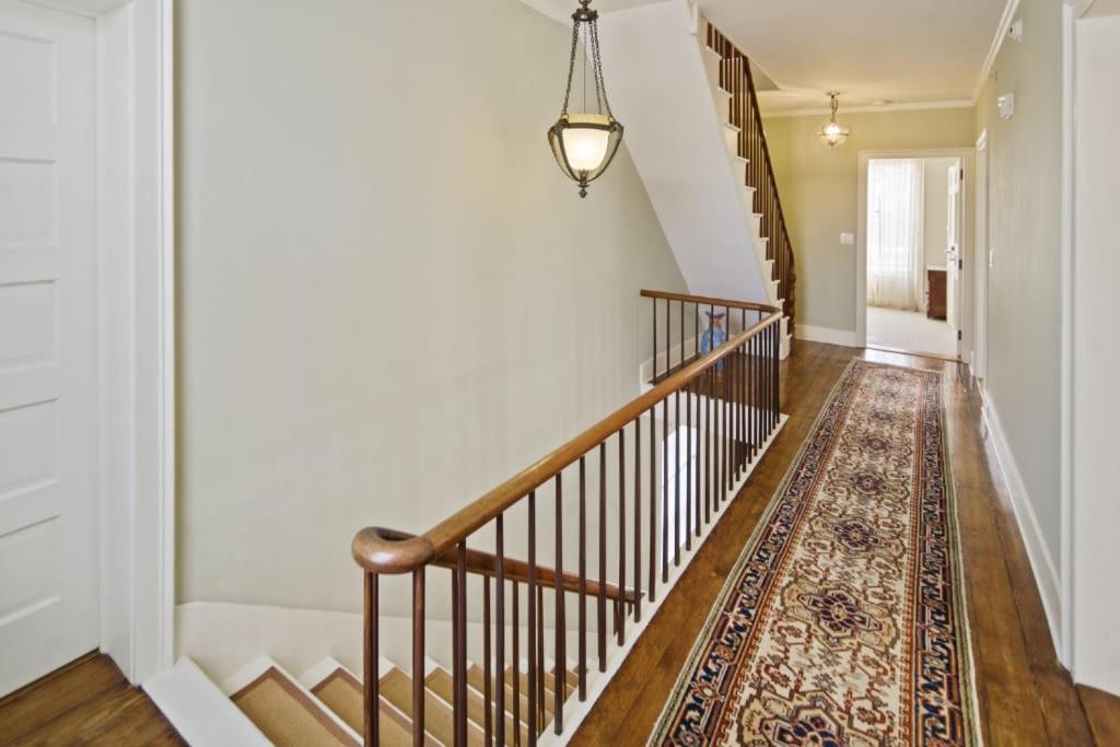 Historic Dewitt Park House With Yard In Downtown Holiday home Ithaca