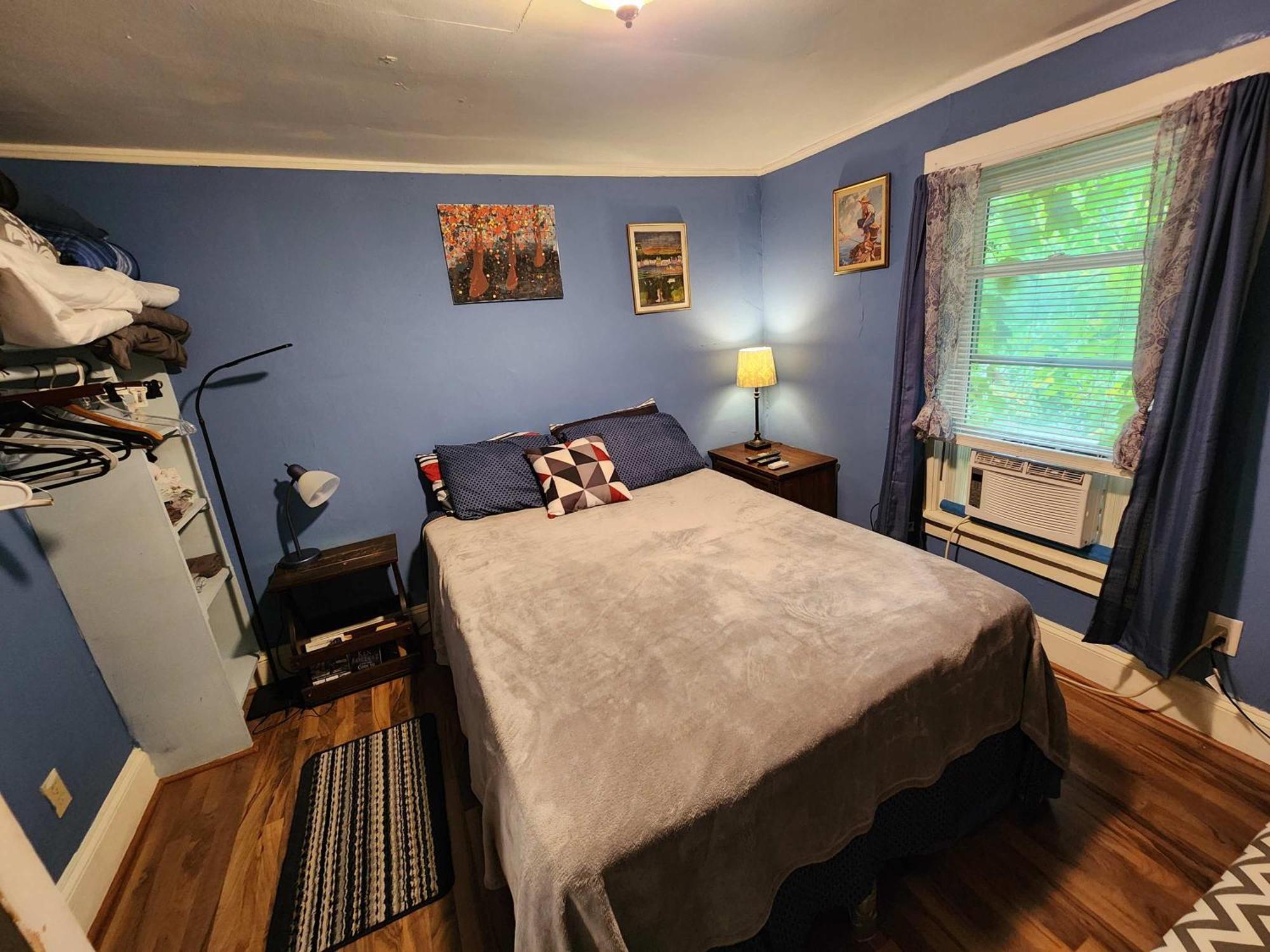 Cozy 3 Bedroom House In Downtown Casa de férias *