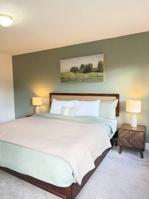 Cozy Retreat - Fenced Yard - 7 Min To Cornell * Ithaca