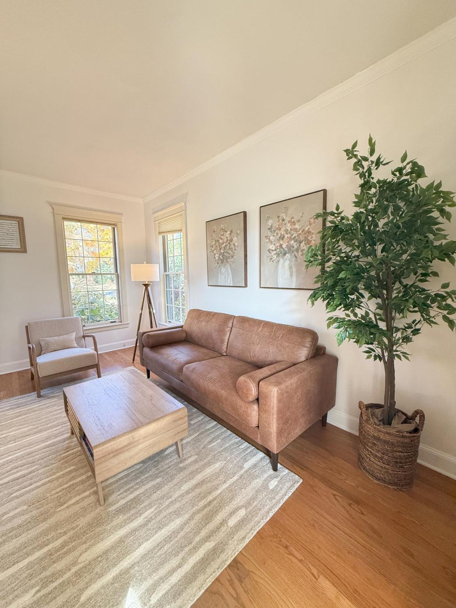 Cozy Retreat - Fenced Yard - 7 Min To Cornell Casa de férias *