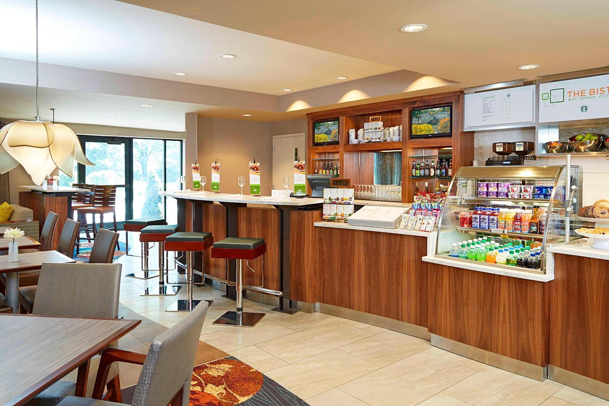 Courtyard By Marriott Airport/university Hotel Ithaca