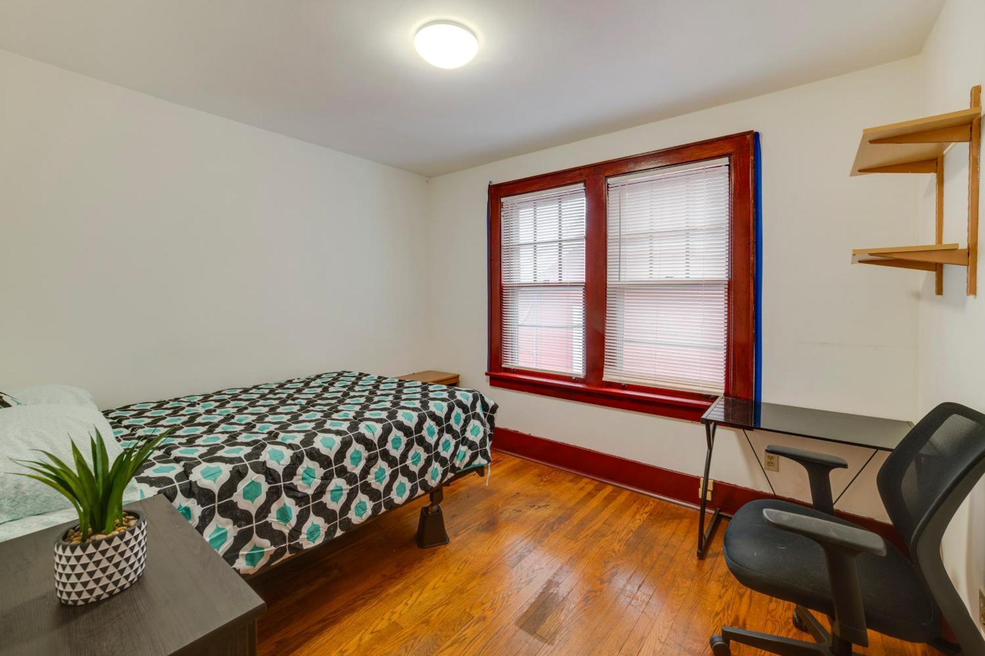 Holiday home Walk To Cornell Charming Duplex! Ithaca