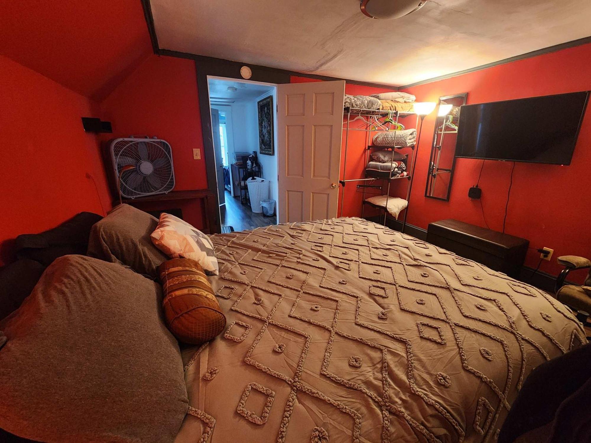 Cozy 3 Bedroom House In Downtown Casa de férias