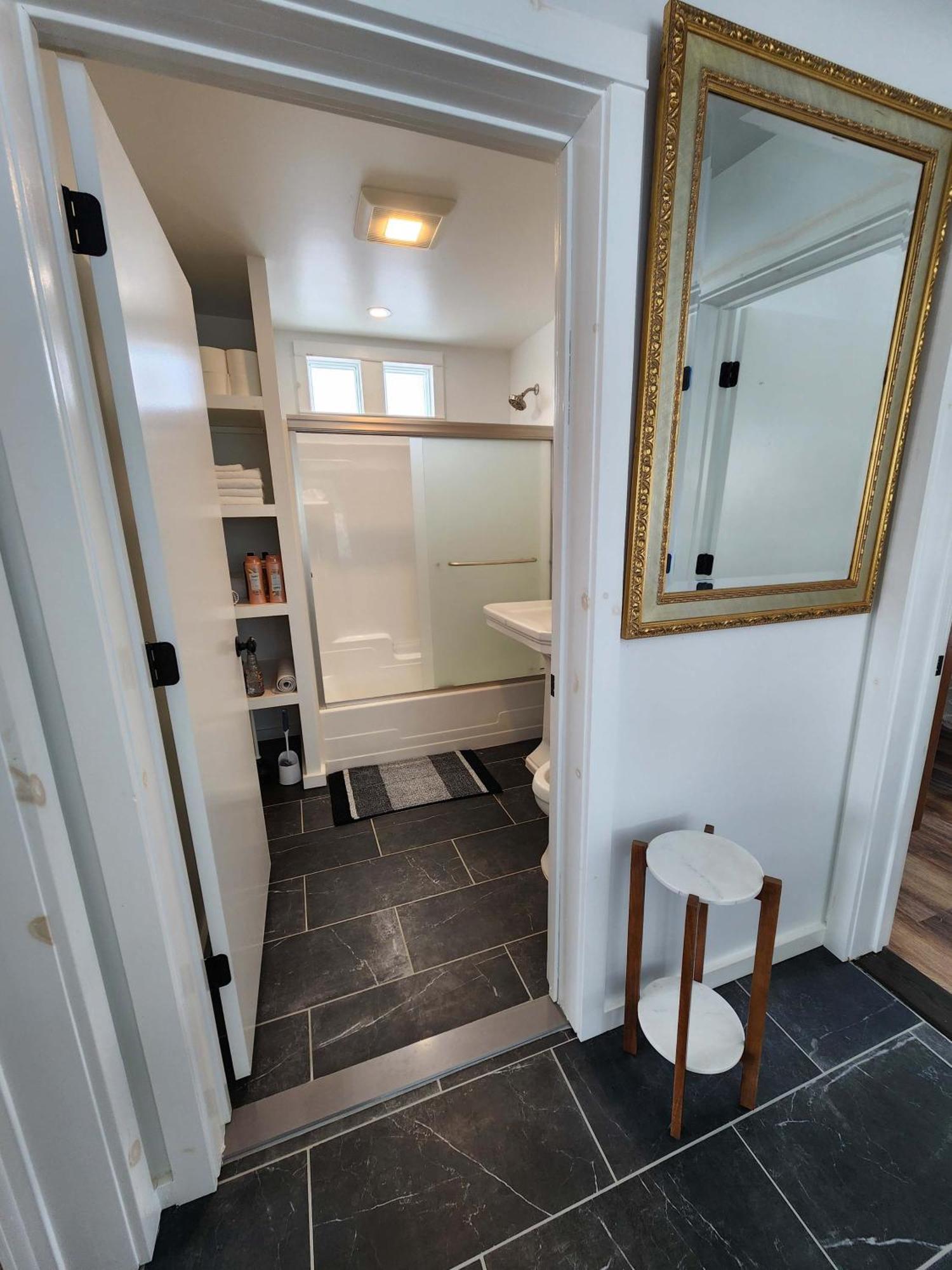 The Sugar Cube, A Stunning, Spacious, And Modern With An Orchard Maze Holiday home *