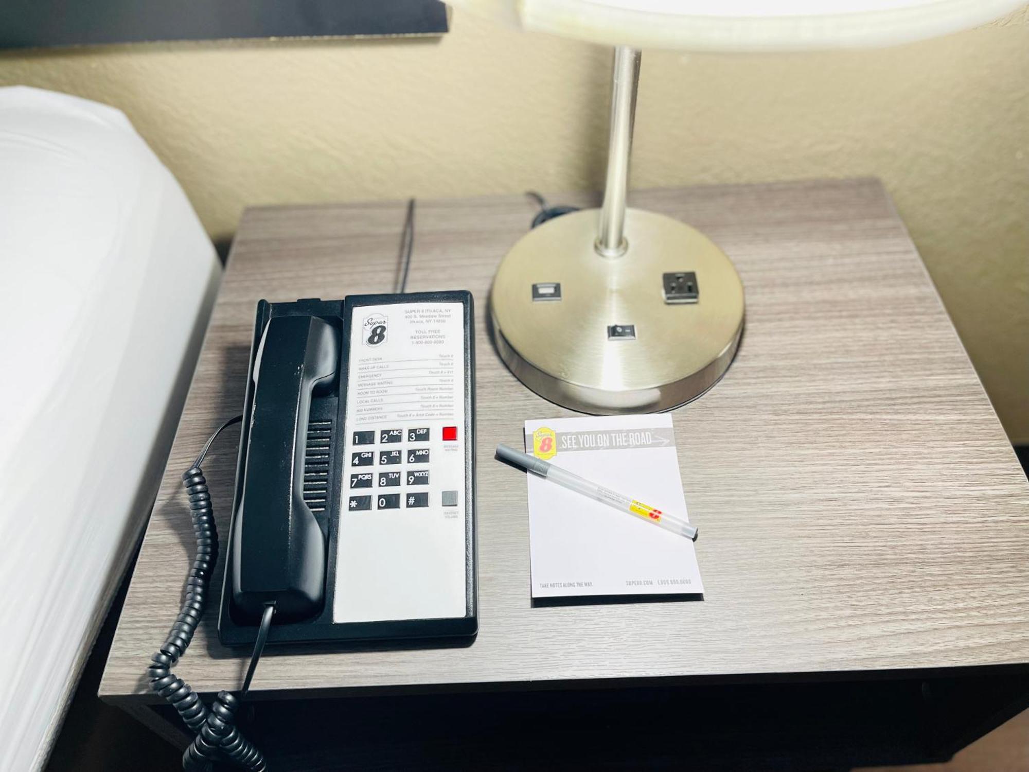 Super 8 By Wyndham 2* Ithaca