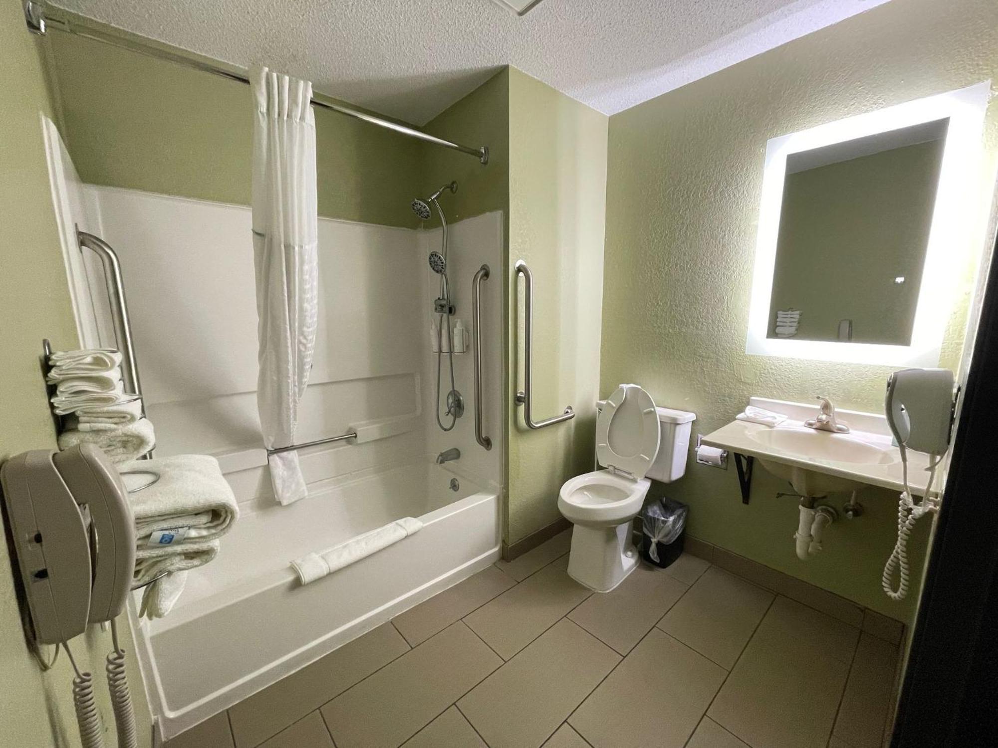 Hotel Super 8 By Wyndham