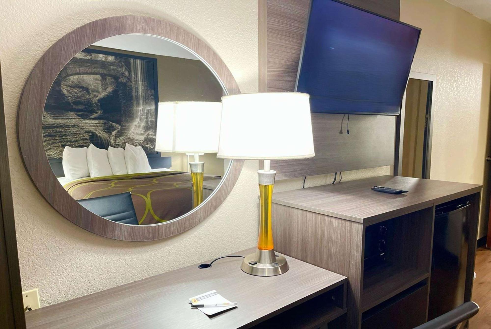 Hotel Super 8 By Wyndham