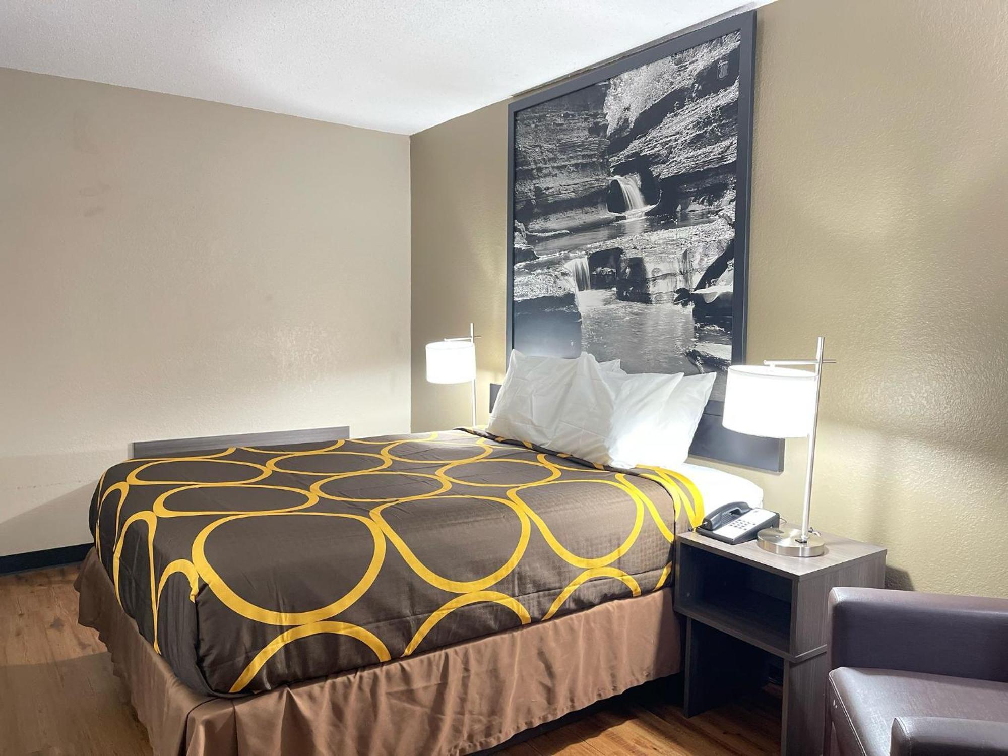 Super 8 By Wyndham 2*