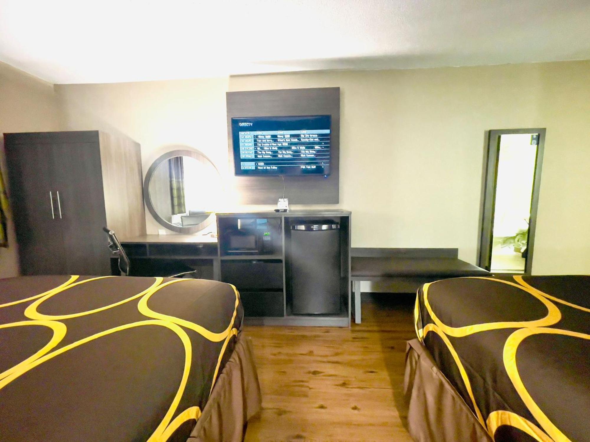 Hotel Super 8 By Wyndham Ithaca