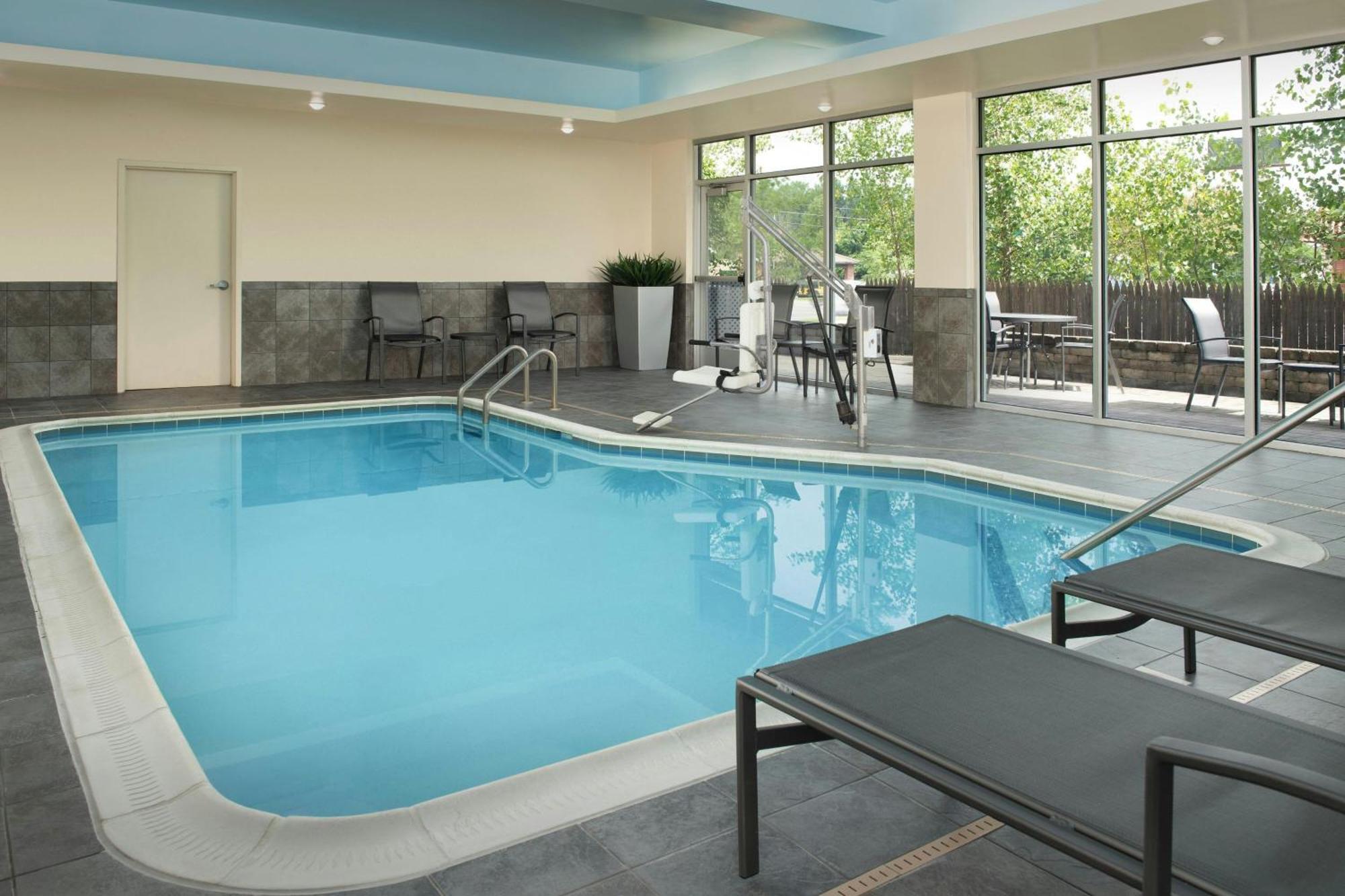 Fairfield & By Marriott 3* Ithaca