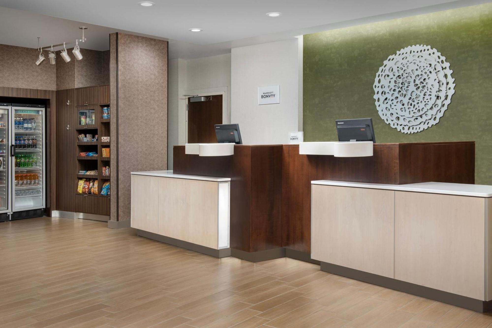 Fairfield & By Marriott Hotel