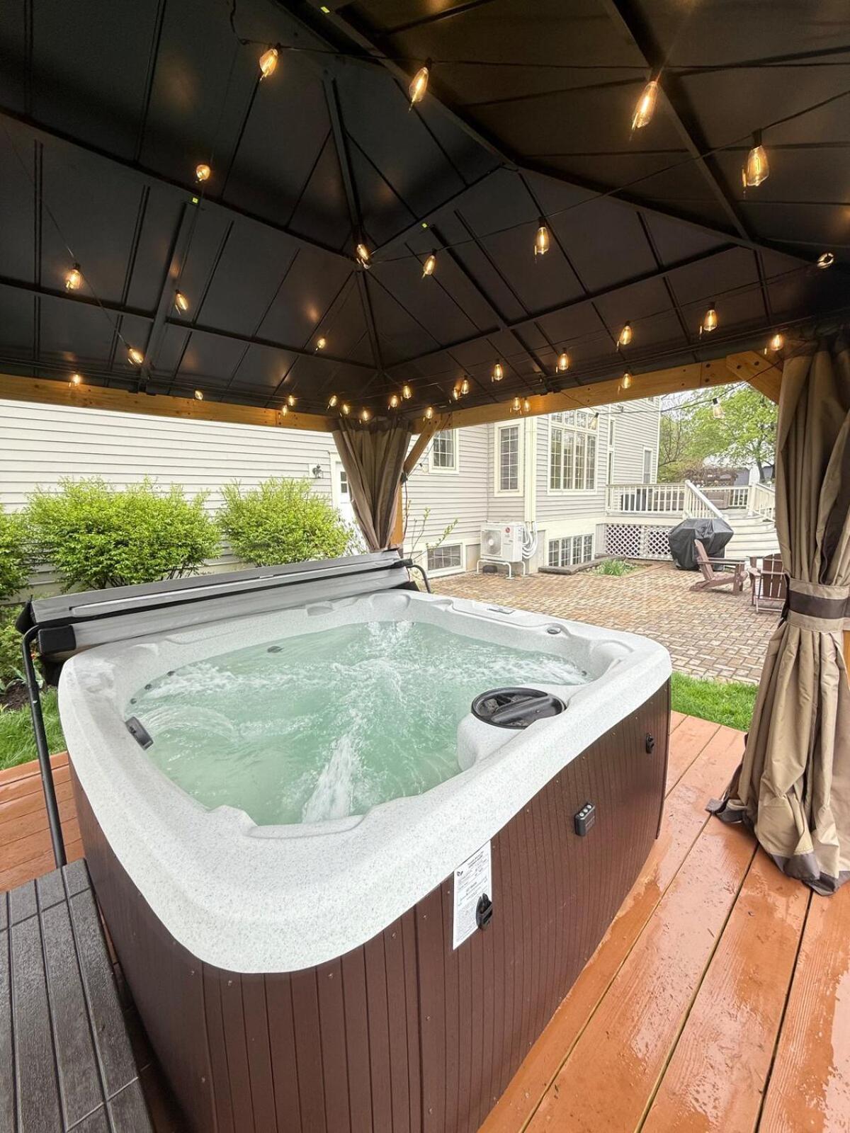 Holiday home Cozy Retreat - Fenced Yard - 7 Min To Cornell