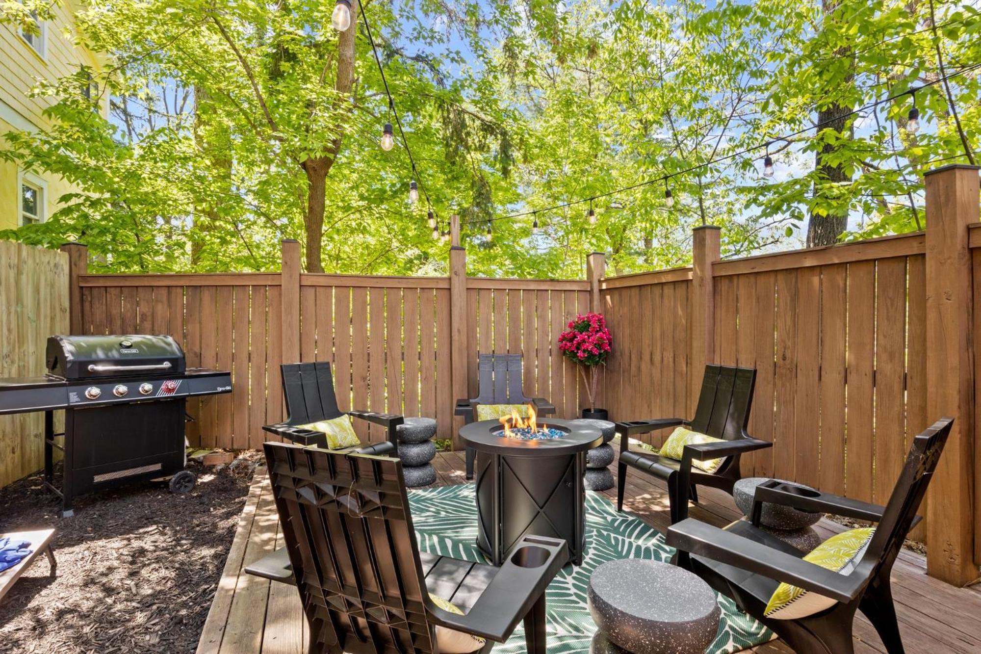 Hot Tub! Close To Cornell, College, Commons! Ithaca