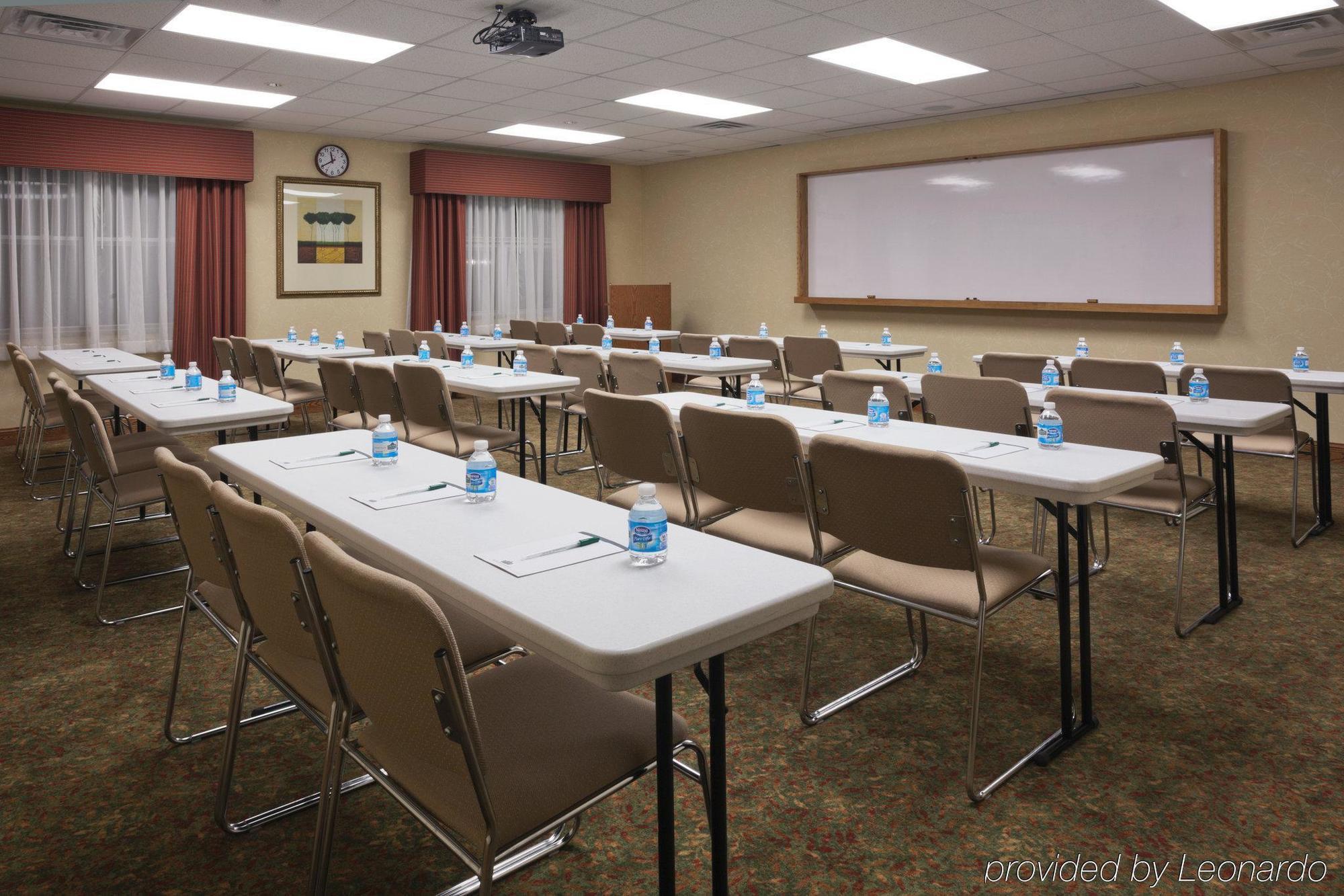 Hotel Country & By Radisson, Ithaca, Ny Ithaca