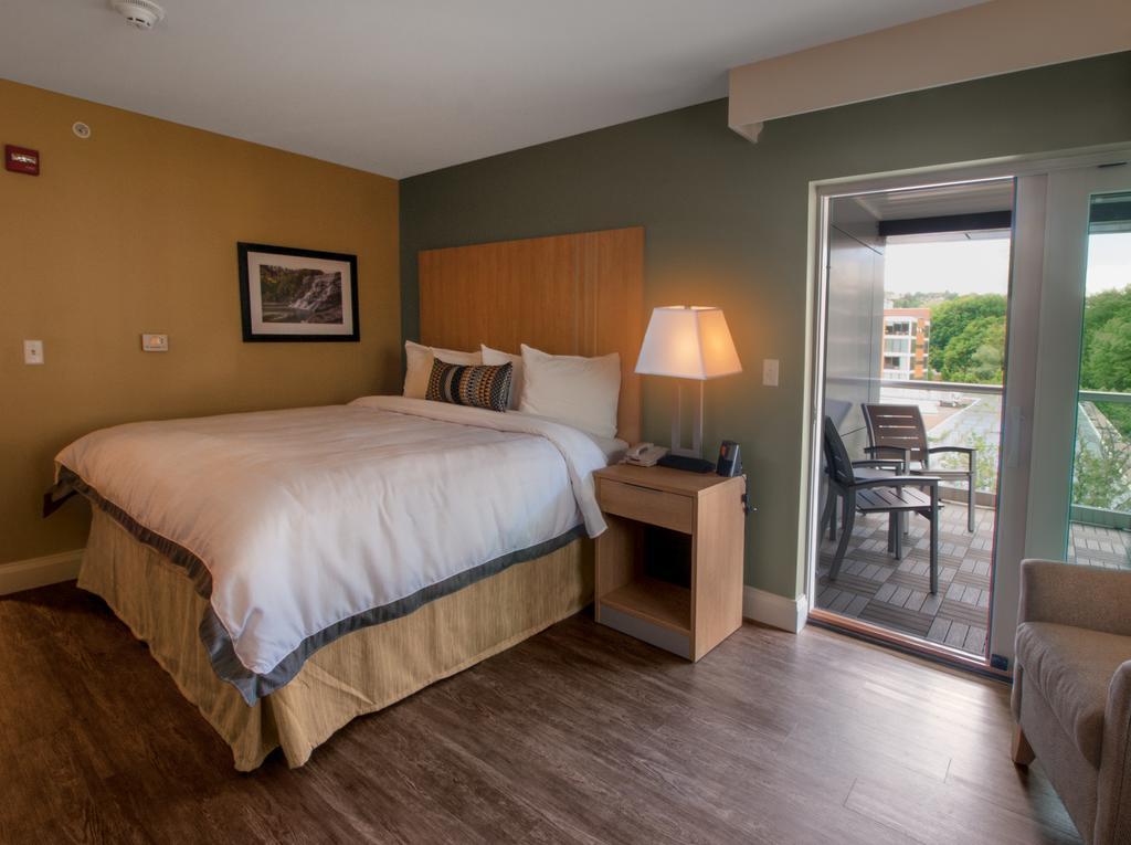 Hotel Ithaca 3*