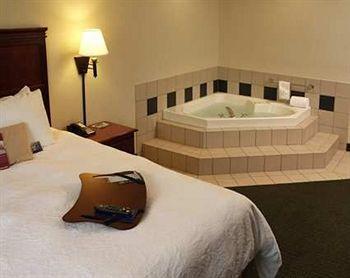 Hampton Hotel 3*