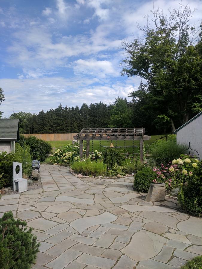 New Park Retreat Hotel Ithaca