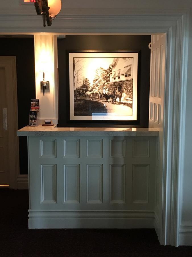 At Taughannock Falls Inn 4*