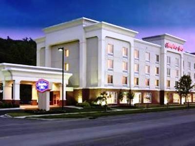 Hampton Hotel